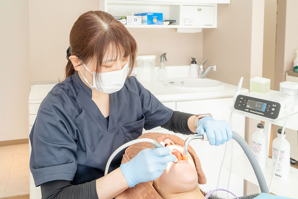 むし歯や歯周病予防に効果的なPMTCとは